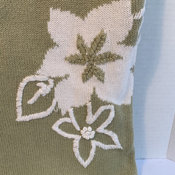 Lemon Grass Cotten blend embroidered sleeveless top. Sage green and white. Med - Picture 3 of 8